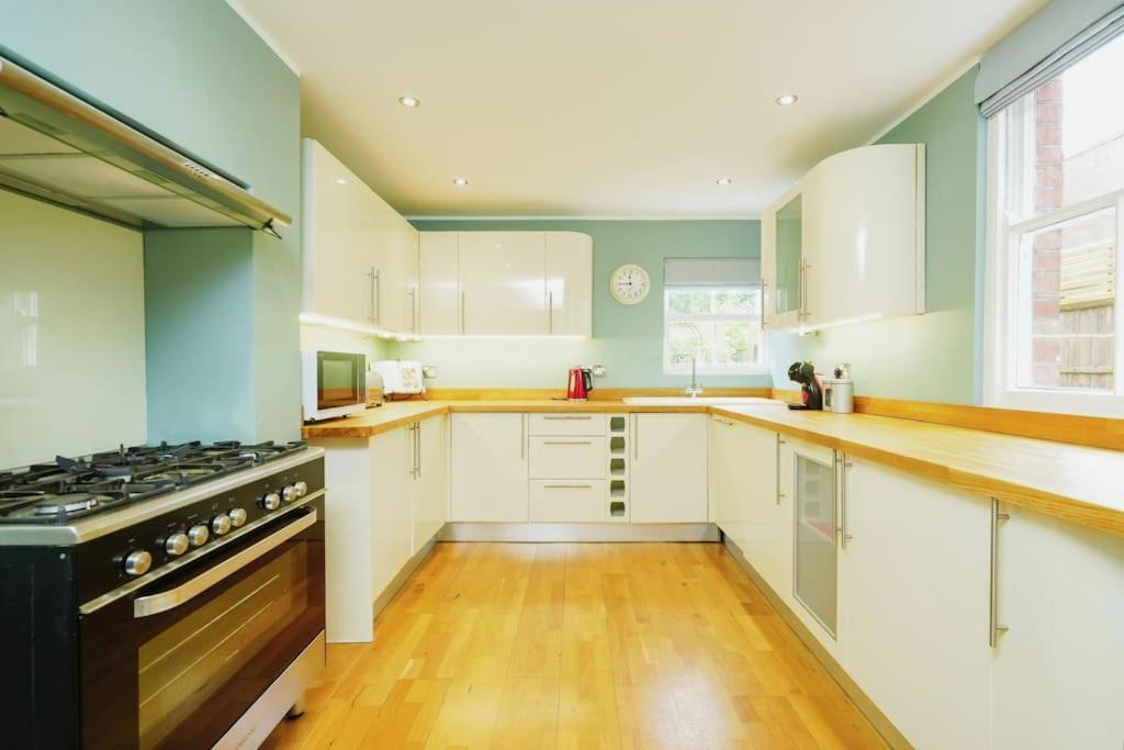 Stunning, Newly Renovated, Edwardian Townhouse Oxford Exterior foto
